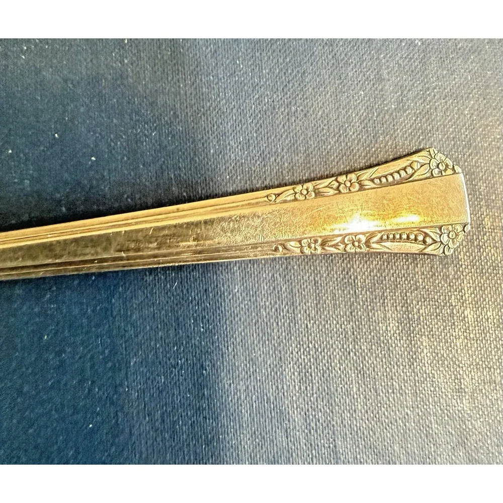 Vintage 1940 Pierced Bonbon Spoon Oneida Milady Community Silver Plate 5